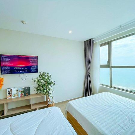 Infinity Pool Luxury Apartment The Song Вунгтау Экстерьер фото