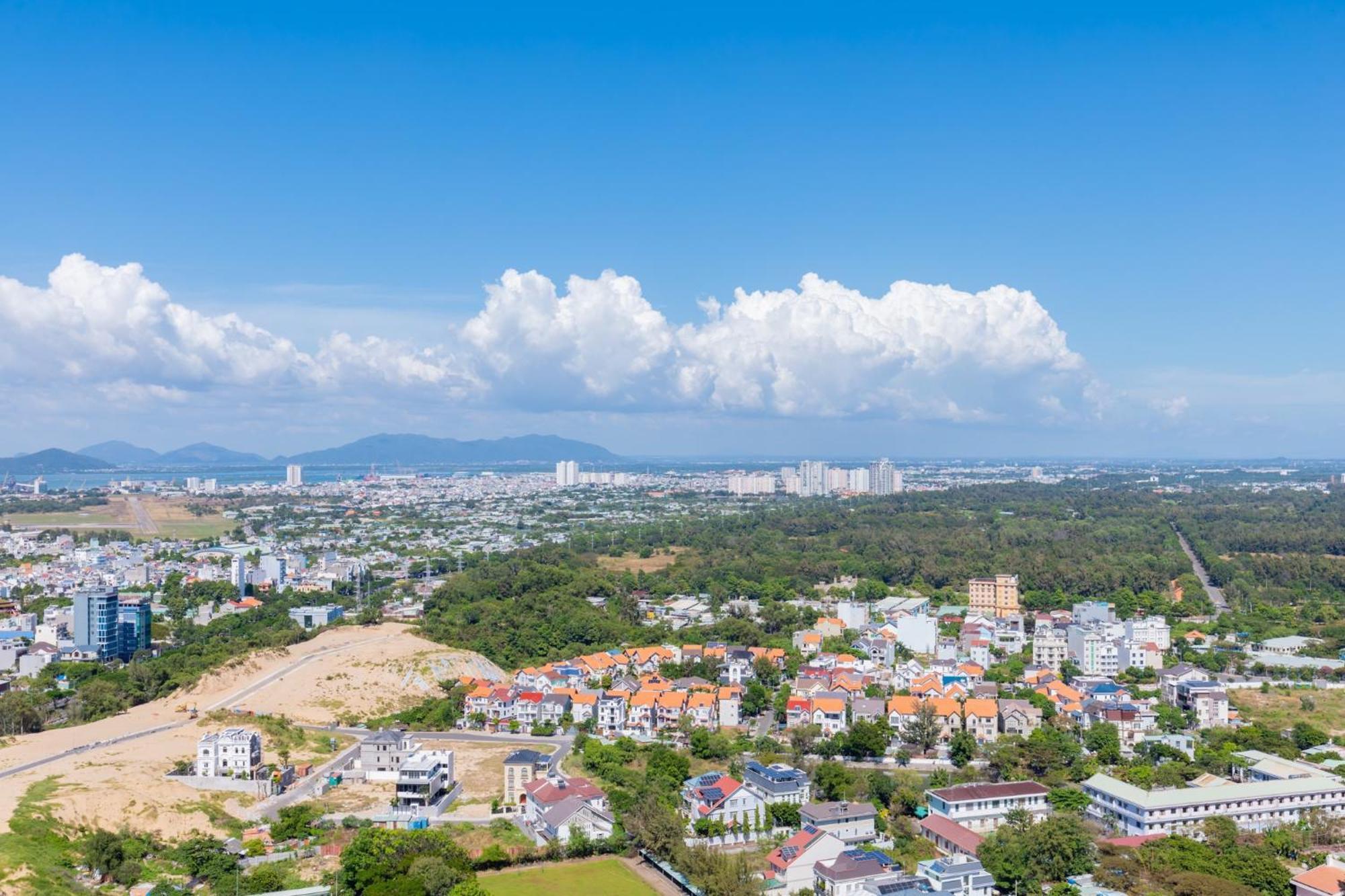 Infinity Pool Luxury Apartment The Song Вунгтау Экстерьер фото