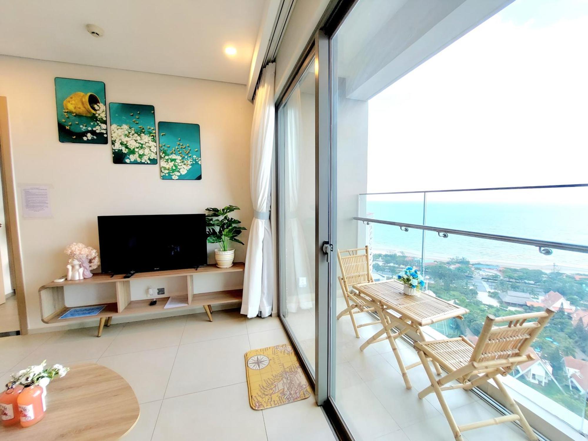 Infinity Pool Luxury Apartment The Song Вунгтау Экстерьер фото